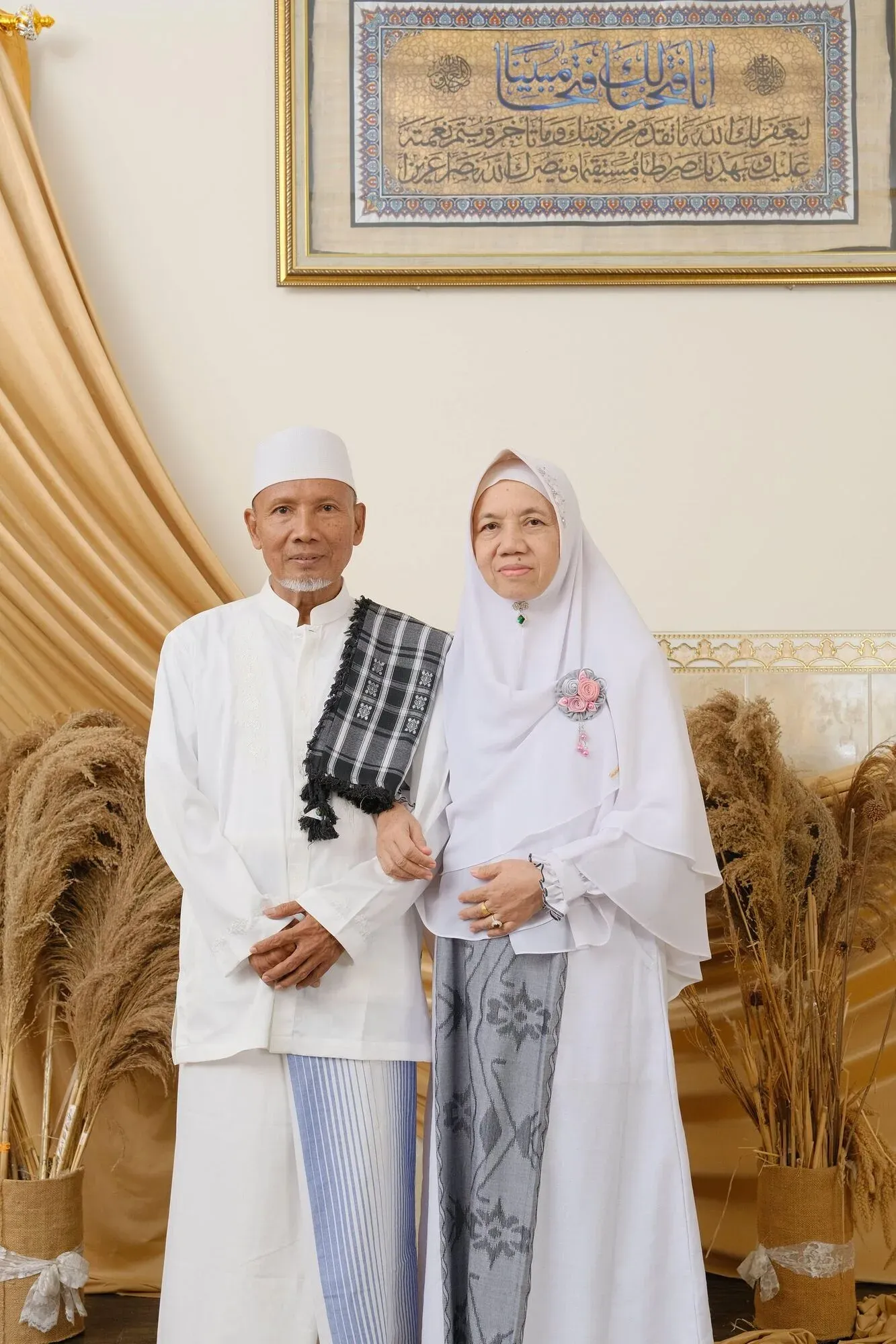 KH. Abdul Bashir Muchtar dan Ibu Nyai Hj. Maskanah Zulfa