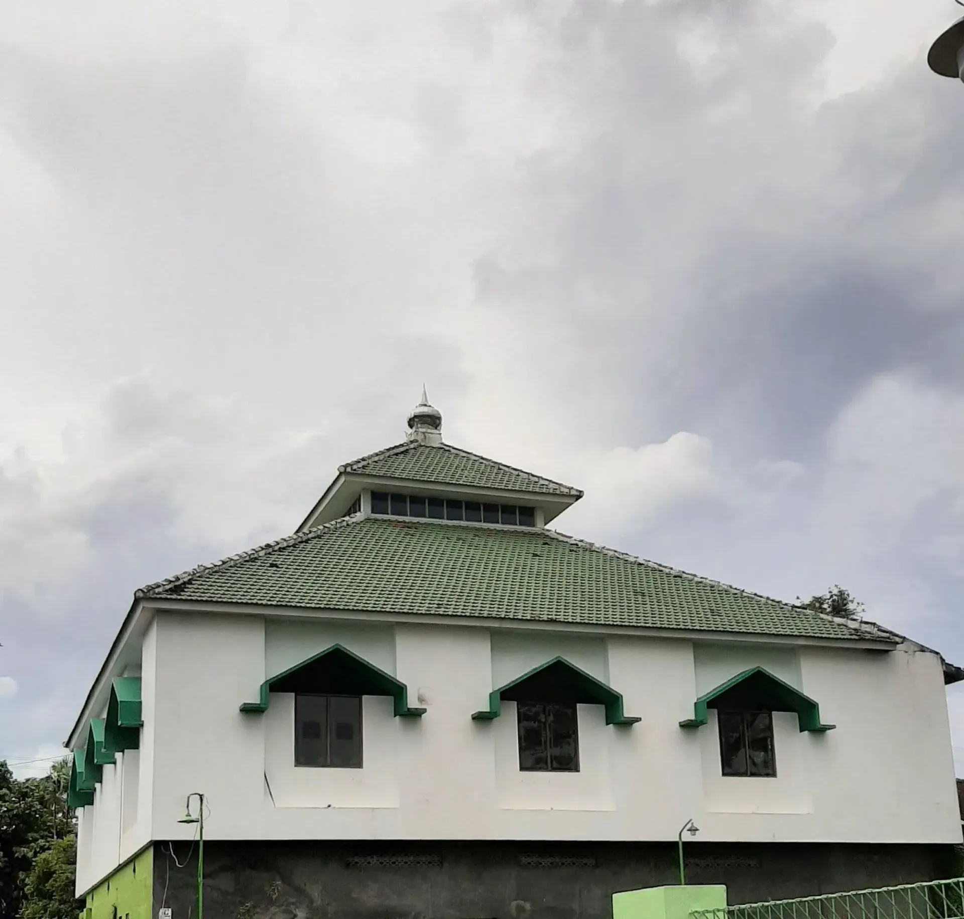 Masjid Pondok Pesantren Al-Furqon Tulis Kudus